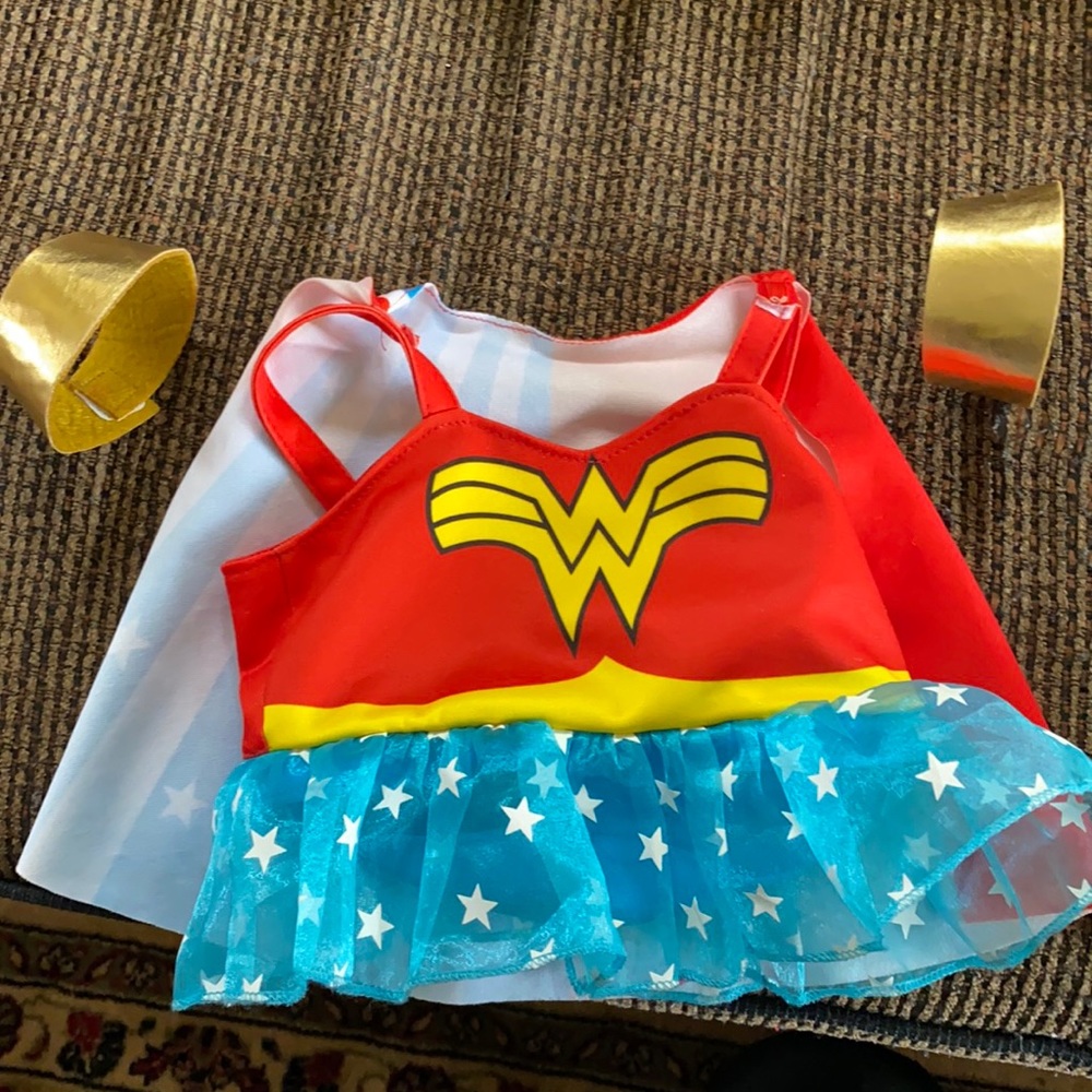 Build a Bear wonder women outfit with cape